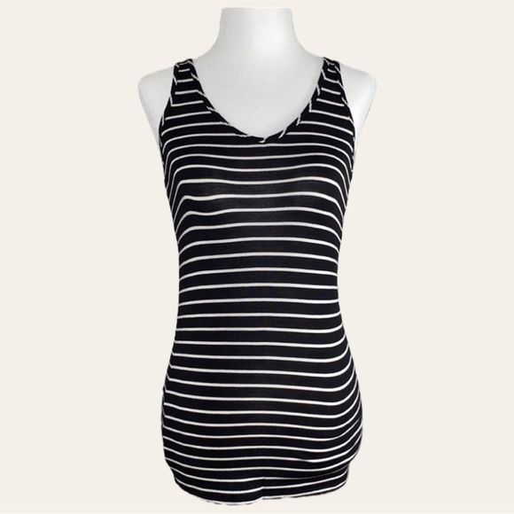 Reitmans Tank Top Reversible Striped Black and White - Picture 1 of 14